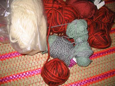 Gifted pile of second-hand different quality yarns to play around with (Copyright Hanna Andersson)