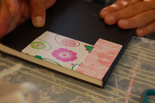 How to make a Paper Patchwork Notebook Cover - tutorial by iHanna  (Photo copyright Hanna Andersson)