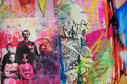 Photo copy of family photo of farmors family used in Art journaling here (Copyright Hanna Andersson)