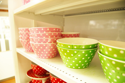 Polka dot bowls at Åhlens (Photo copyright Hanna Andersson)