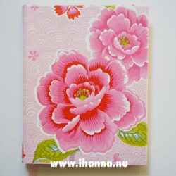 Handmade Pink Bloom Art Journal with watercolor papers made by iHanna (Copyright Hanna Andersson)