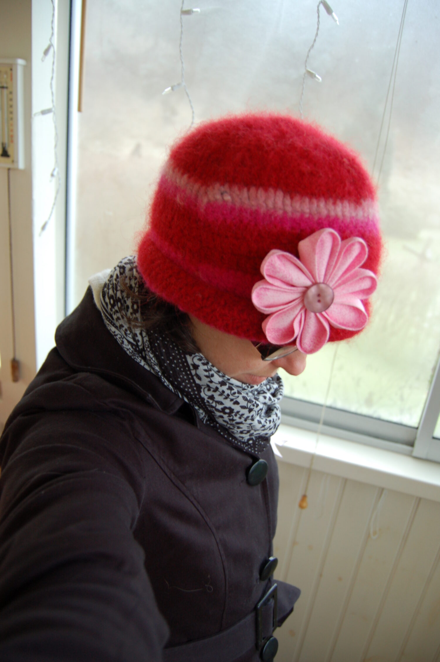 Me in my newly crafted crocheted and felted Kansazhi Hat (Copyright Hanna Andersson)