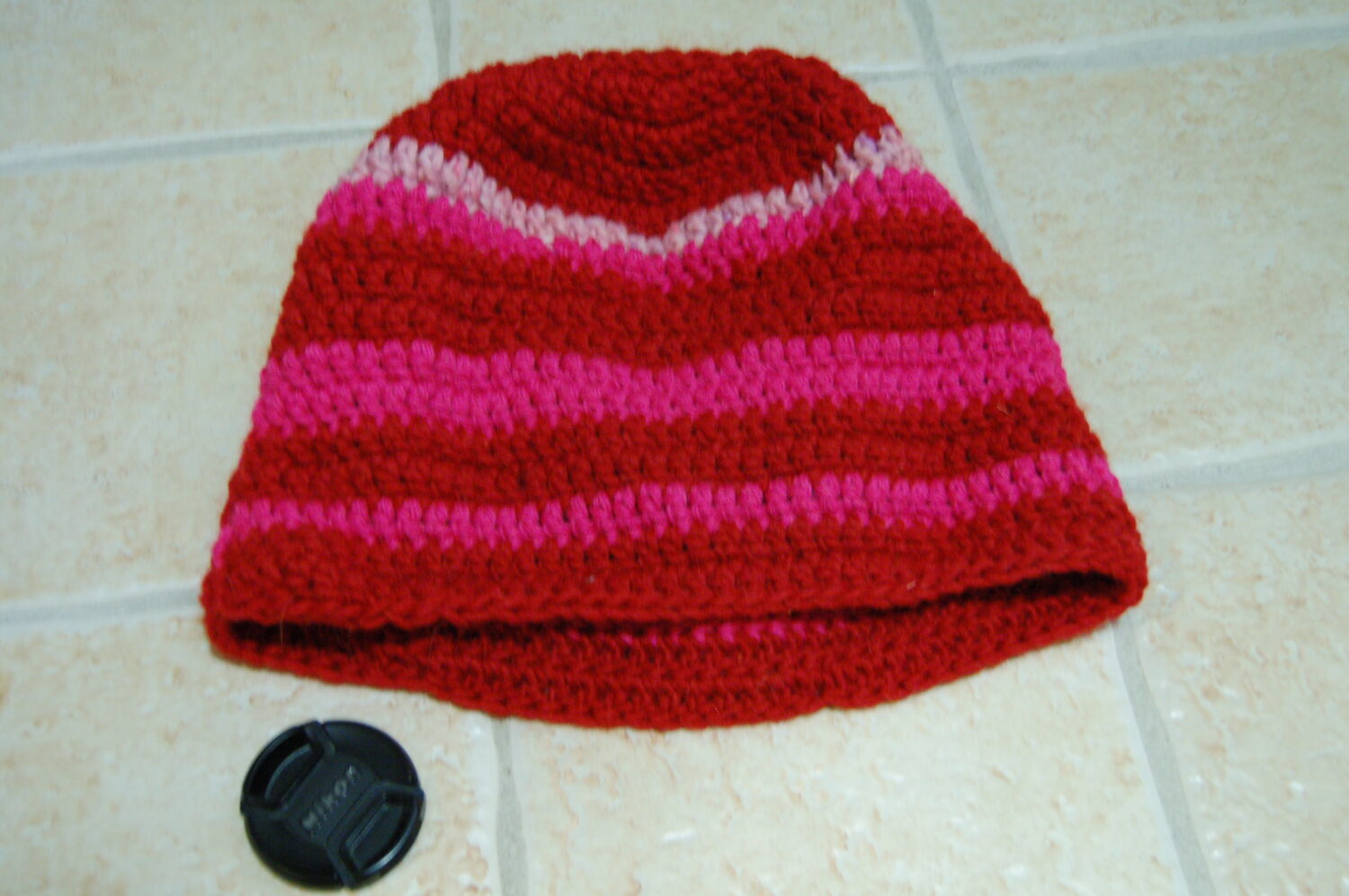 Quite big cap or hat crocheted by me (Copyright Hanna Andersson)