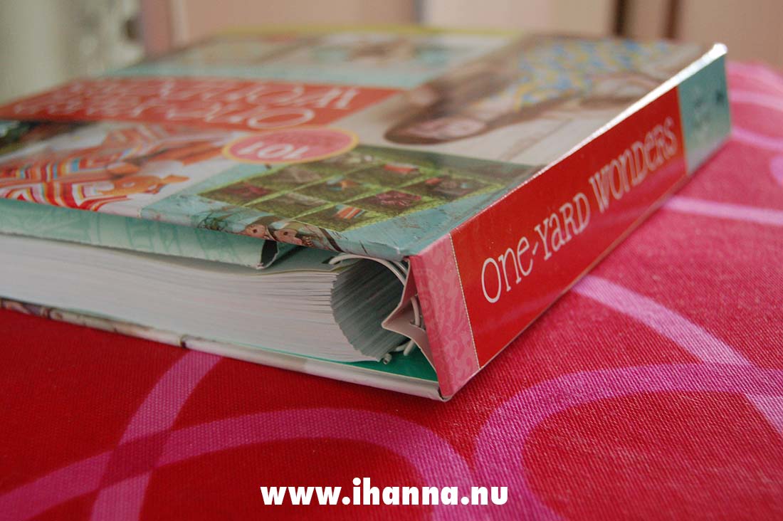 Book review by iHanna of One yard wonder 101 sewing projects book spread by Rebecca Yaker & Patricia Hoskins