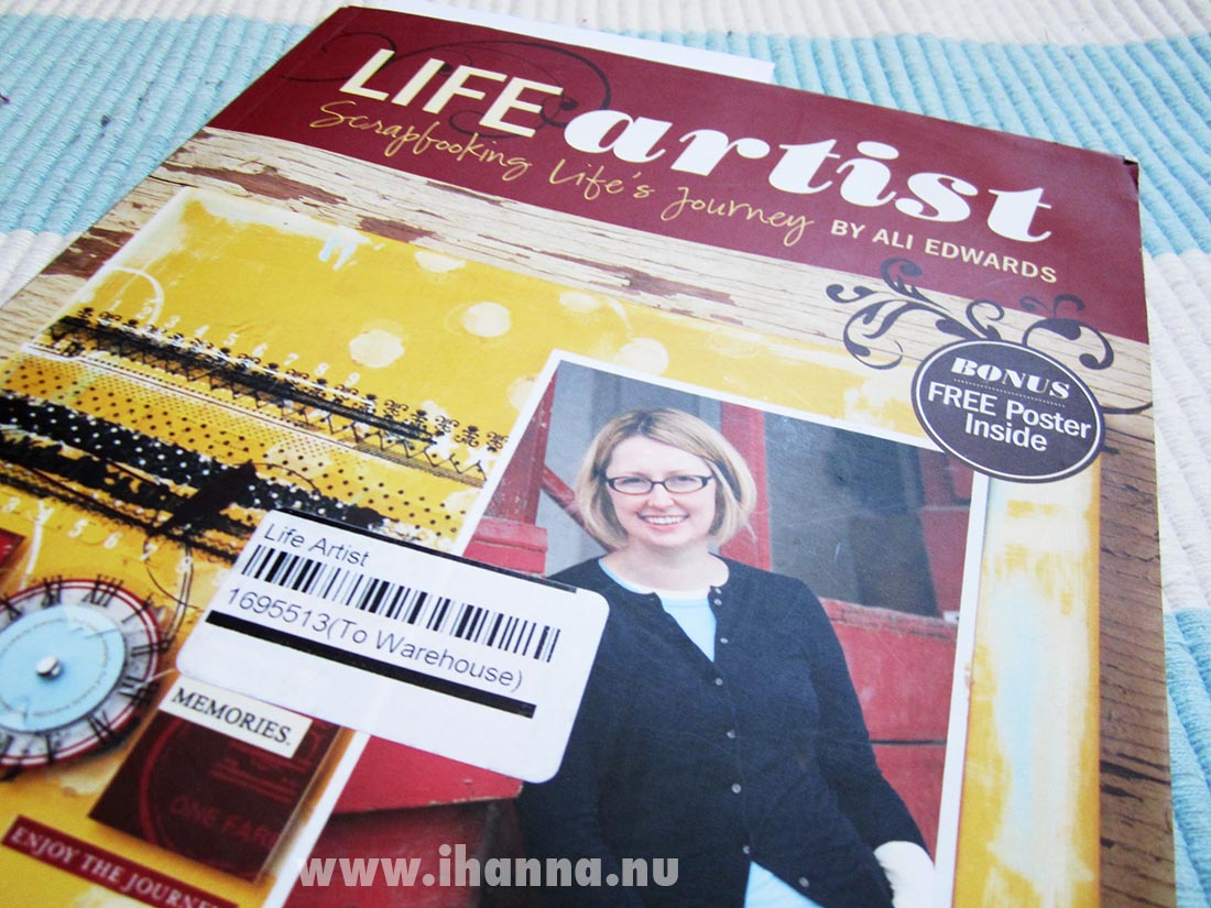 Life artist scrapbooking lifes journey by Ali Edwards bookcover book review by iHanna