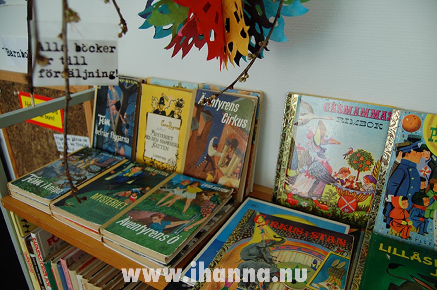 Childrens books at book café Pilgatan in Umeå - our first visit (Photo copyright Hanna Andersson)