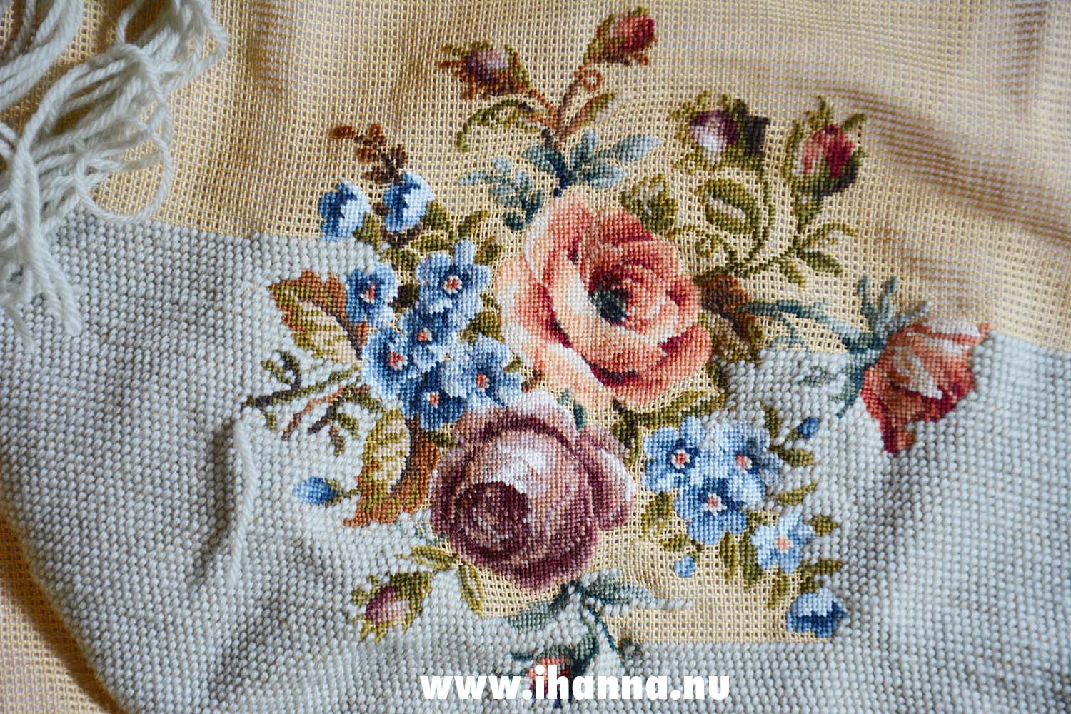 Farmors started embroidery in my stash (Photo Copyright Hanna Andersson)